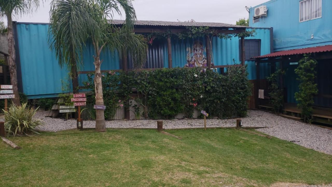 Hindu Box Containers E Cabanas Praia do Rosa Εξωτερικό φωτογραφία